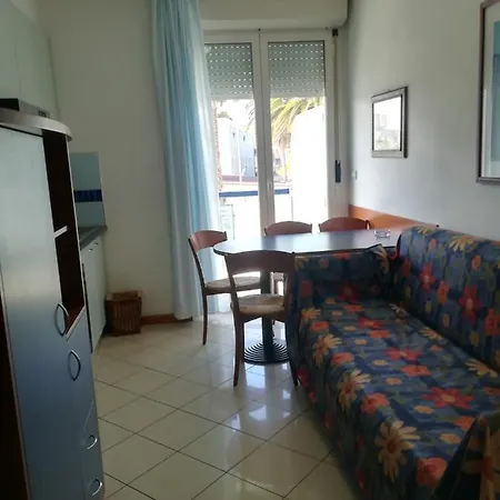 Oltremare 4*