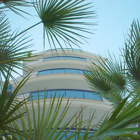 Apartahotel Oltremare 4*