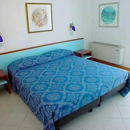 Aparthotel Oltremare 4*