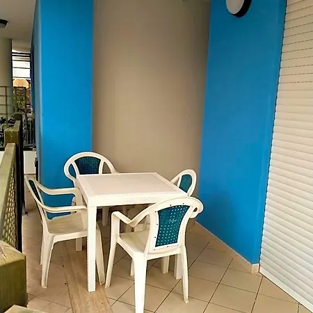 Lägenhetshotell Oltremare San Benedetto del Tronto