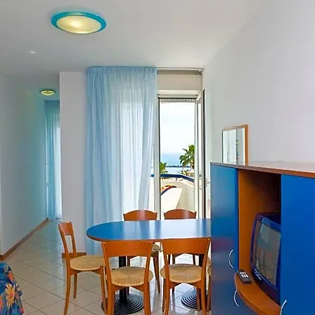 Oltremare Lägenhetshotell 4*
