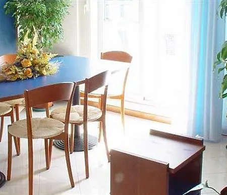 奥特雷马雷住宅酒店 圣贝内代托-德尔特龙托