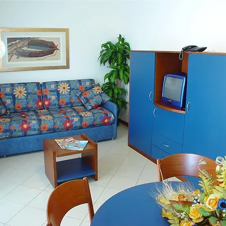 Oltremare Apartahotel