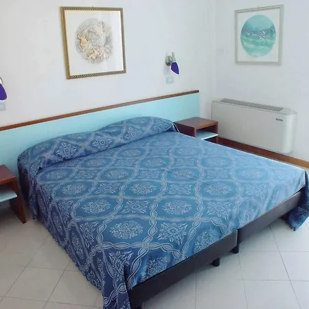 Apartahotel Oltremare 4*