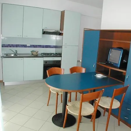 奥特雷马雷住宅酒店 4*